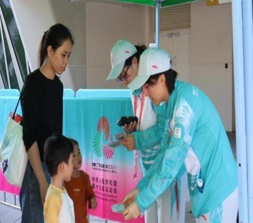 “小海豚”共创计划定格赛事温暖记忆