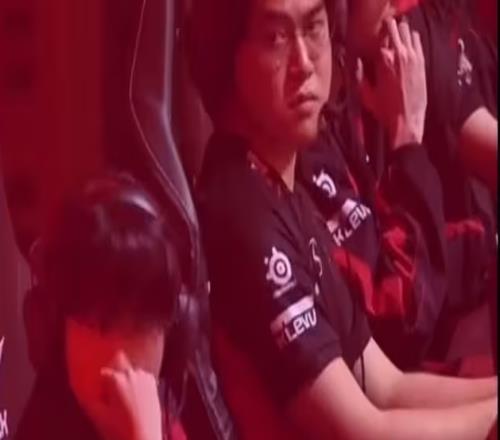 近四次季后赛交手中：T1均拿下KT通讯社大战总是如此