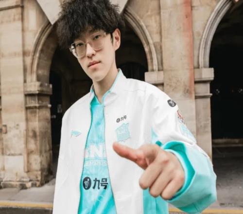 Scout赛后采访：一直有在韩国打比赛的想法但一起配合的队友更重要