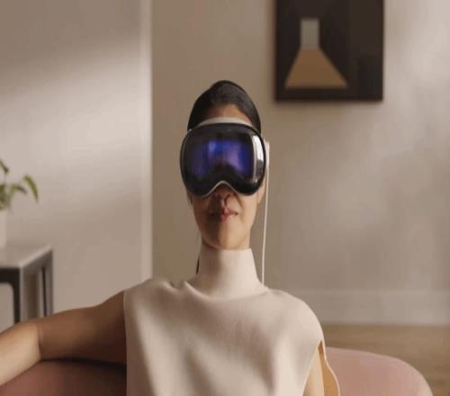 库克承认VisionPro不是大众化产品：价格过高！