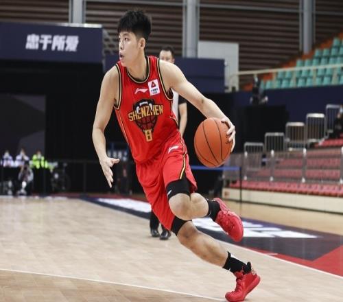 难阻失利！容子峰9中4拿到14分5板三分5中2