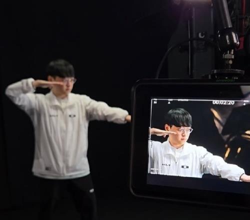 Showmaker晒近期返图：圣诞快乐家人们