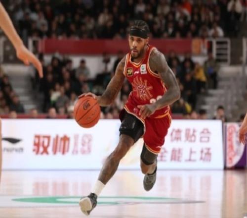 CBA官网：山西男篮取消注册莱蒙并重新注册贾尔斯