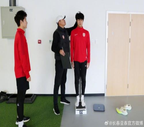 促竞争、提技能亚泰青训开展年度测试