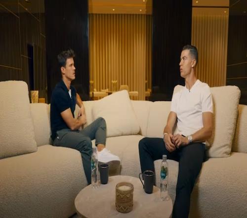 C罗：我非常欣赏姆巴佩他是顶级球员贝林厄姆让我想起齐达内