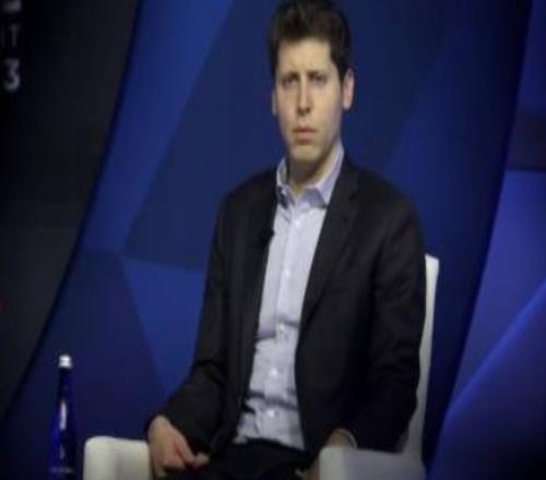 低头了OpenAI首席执行官承认：DeepSeek可与ChatGPT相媲美