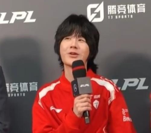 Crisp：不仅和Meiko相遇，比赛里也相遇！希望能一起带来精彩比赛
