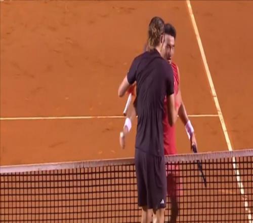 ATP500里约站：布云朝克特02不敌头号种子兹维列夫