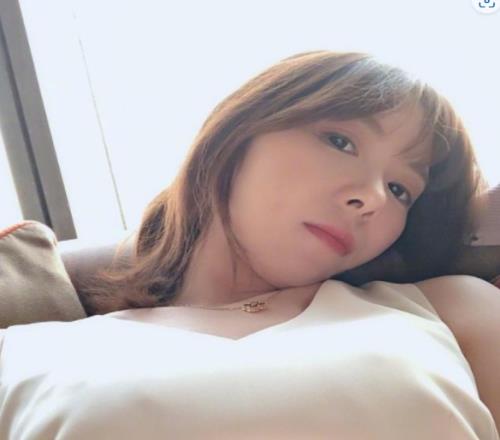 笑嘻了都小楼谈09疑似PC13岁幼女：他有可能阳痿不行