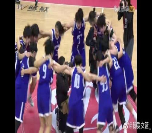 西南区决赛：南开强势击败铁一陆港勇夺耐高西区桂冠