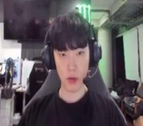 Chovy：拳头是害怕我的中单吗为啥一直让我补位啊
