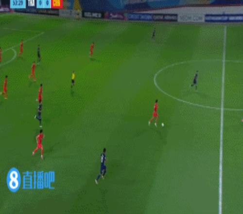 国少领先！布尼亚明造点，亲自主罚打进