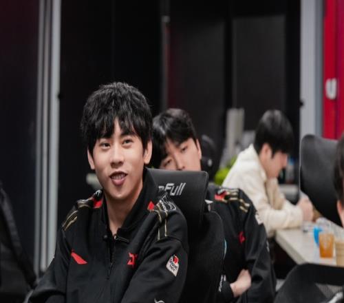 一语成谶！年初Ale开玩笑Cvmax想回韩国如今两人深陷不和传闻