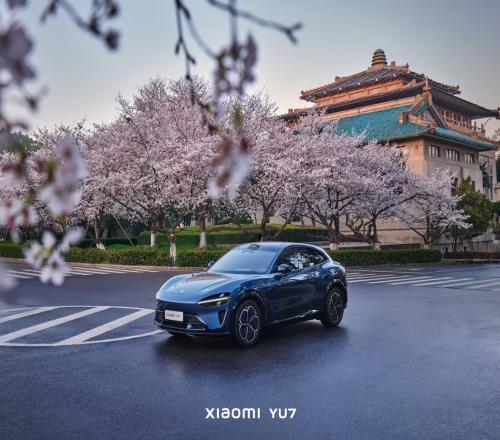 原定六七月发布，彭博社报道称小米推迟发布首款SUV“御7YU7”