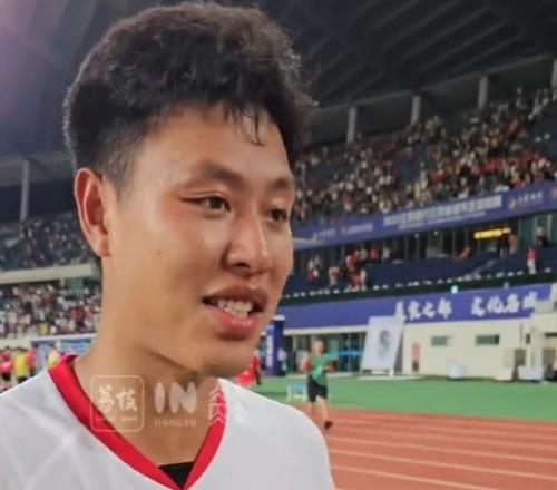 常州将帅谈拿到联赛首分：继续努力希望拿三分球员拼到几乎躺下