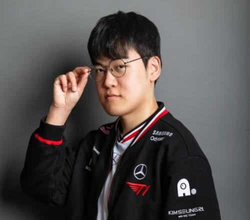 T1对战GEN第一局中，Guma国际赛场击杀数超越Xiaohu位列第三
