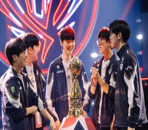 韩网热议GEN夺得MSI冠军：史一野、史一下、世一中