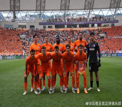 云南玉昆vs上海申花本场比赛图集