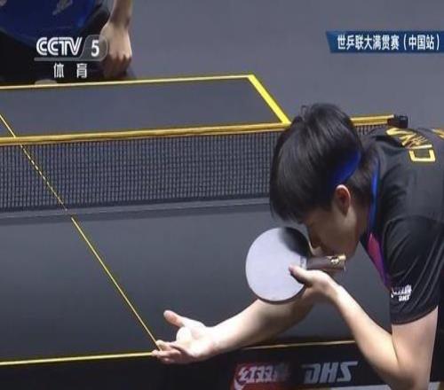 王楚钦晋级WTT中国大满贯男单决赛