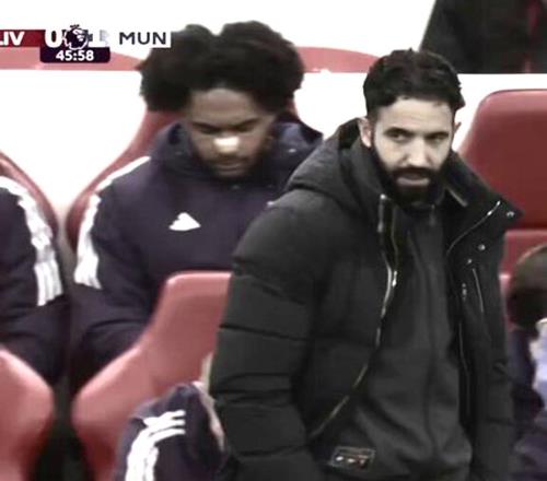 阿莫林同意曼联一人离队，弃用理由曝光！英超意甲西甲争夺不愁卖