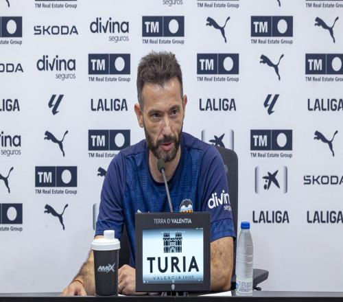 瓦伦主帅：西甲理应保障球迷权益17和05是执教生涯的重挫