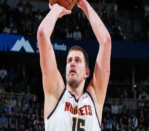 全场不得100分约基奇首节25分创NBA中锋首节最高得分纪录