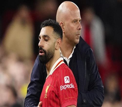 卡拉格：萨拉赫值得为自己争取一个传奇的告别，他道歉吧