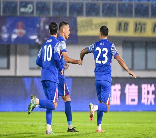 中超最新积分战报北京国安绝望！争冠3强皆赢球上港2分优势领跑