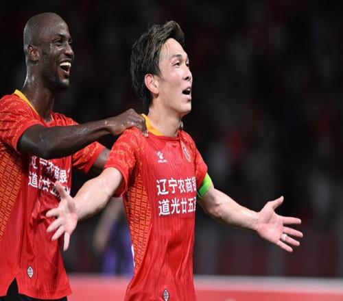 邦本碾压佩尼亚马莱莱远逊大扎！李金羽盼辽宁德比大连别掉链子