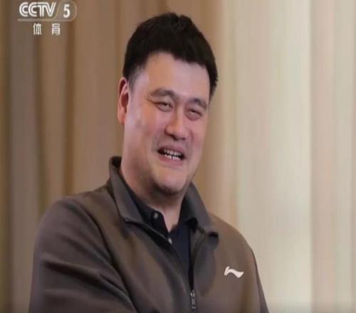 姚明：带上海队夺冠才能去NBA，战胜八一队并没有很高兴