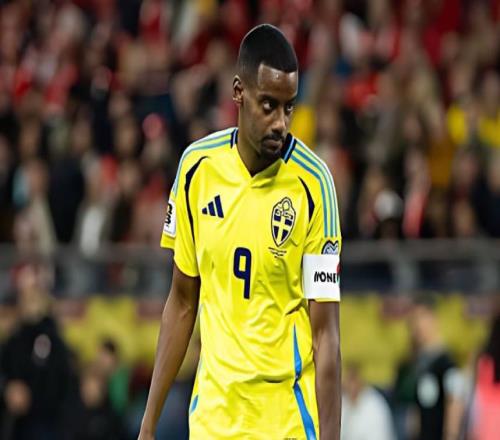 遭科索沃队双杀，伊萨克：我们踢得太差了，各方面都不行