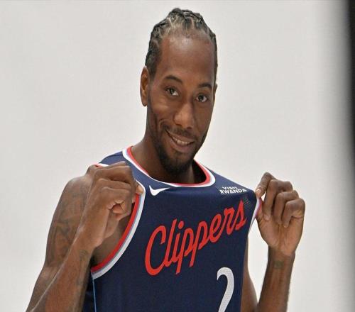 对快船队伦纳德的调查持续进行，NBA总裁在赛季开始之际发表看法