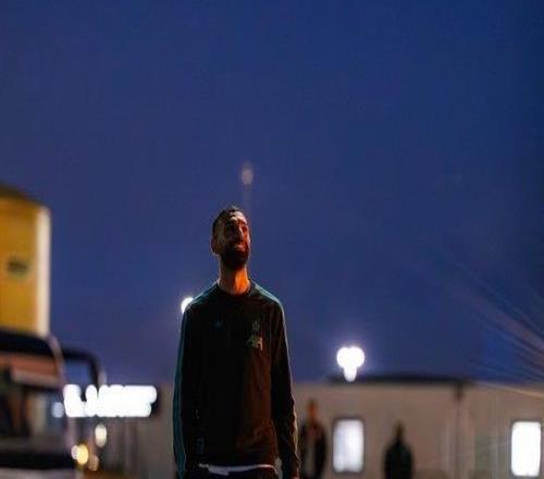 “水逆”利物浦滞留机场4小时