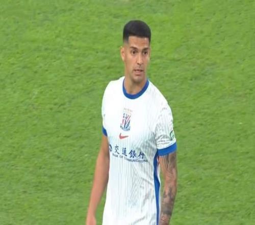 错失两必进球，申花不续约外援太明智鲍亚雄百密一疏出击不果断