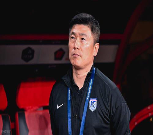 恭喜李国旭！带领大连英博提前保级后首次得到官方认可，引发热议