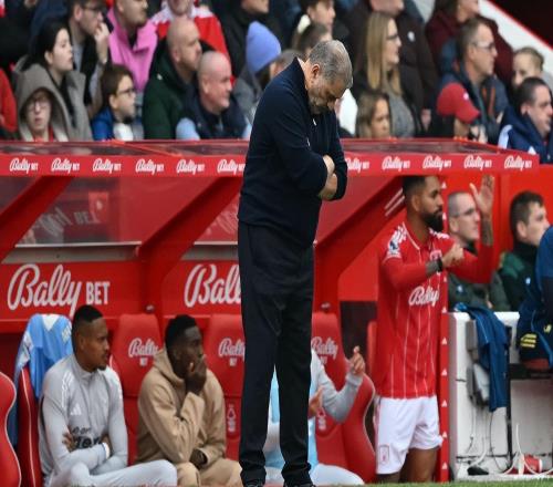 03惨败后，森林官宣波帅下课！上任仅39天，8场0胜+连创2大耻辱