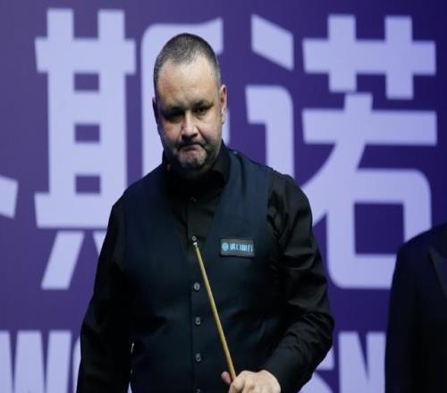 斯诺克武汉公开赛：赵心童4-5不敌斯蒂芬-马奎尔，止步32强