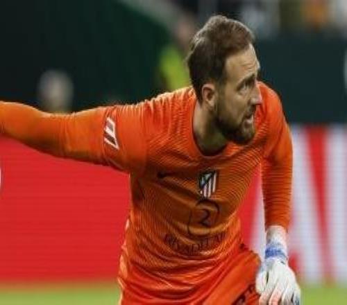 世体：奥布拉克伤情不严重，但穆索已为赛季首秀做好准备