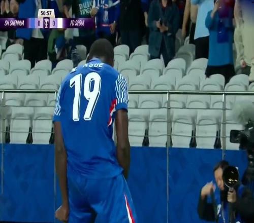 申花捍卫中超尊严！阿苏埃+路易斯破门刘诚宇太拼了！薛庆浩神了