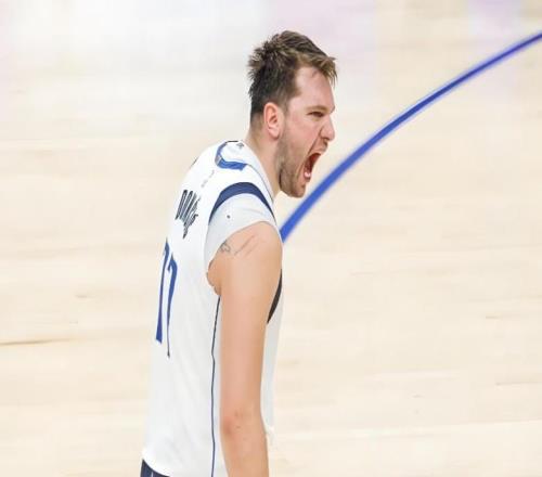 绝代双骄到天各一方！18双子星！两个极端