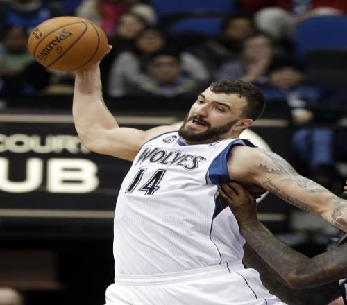 黑帮头目黑山警方扣押犯罪集团车辆车主是前NBA中锋佩科维奇