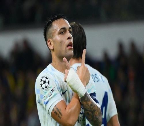 20岁超新星传射，劳塔罗独享欧冠第一，国米40大胜宣战卫冕冠军