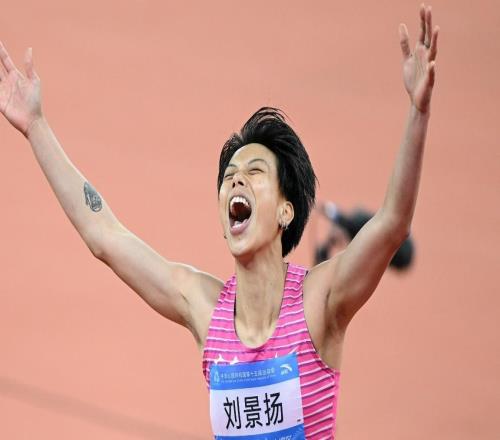“教练兼职带我跨栏”，“刘景扬们”的专项教练在哪|新京报快评