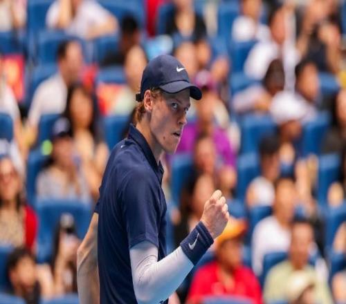 辛纳2-0击败美国小将勒纳-钱，时隔两年再夺中网男单冠军