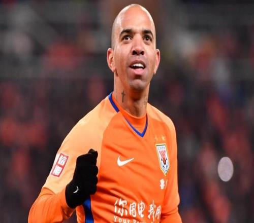 狂赚2个亿！前中超巨星：我在中国踢球4年，可保未来40年生活无忧