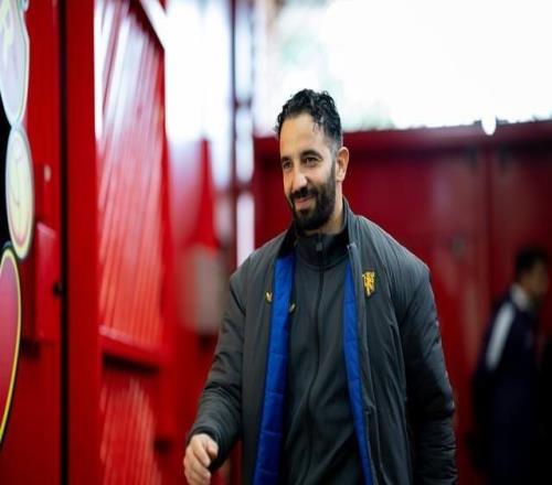 阿莫林在曼联19场联赛主场9负，队史最快输球上双纪录是23场