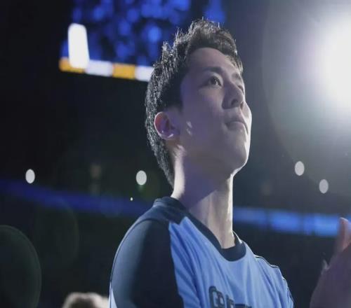 河村勇辉被裁了！他的最新身高曝光！该认清现实了吗