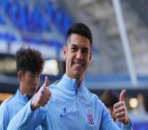 中超转会：23球4助日本金靴加盟中超，申花锋霸疑似自宣离队