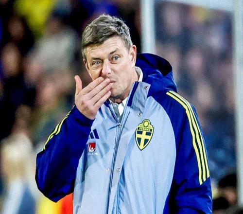 02！01！瑞典惨遭双杀，3连败0进球，4轮积1分，有外卡续命不怕