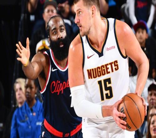 4战3败，真打不过！从争冠热门滑落成鱼腩，联盟第一人该考虑离开